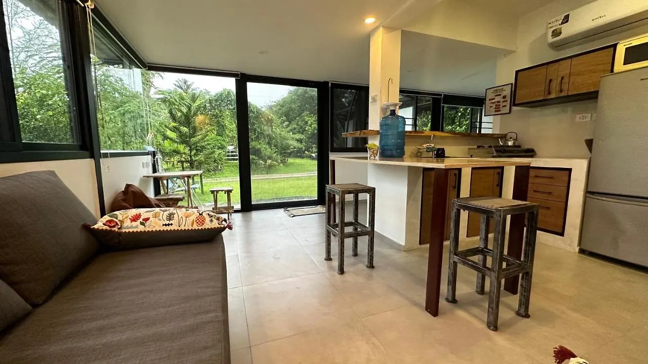 Διαμέρισμα Quiet Lakehouse Appartement On Memory Beach Road Καο Λακ